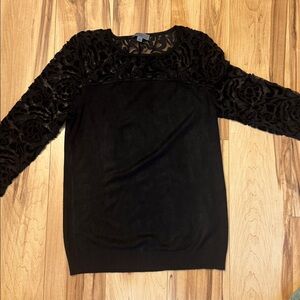 Joseph A Black Lace Velvet Top